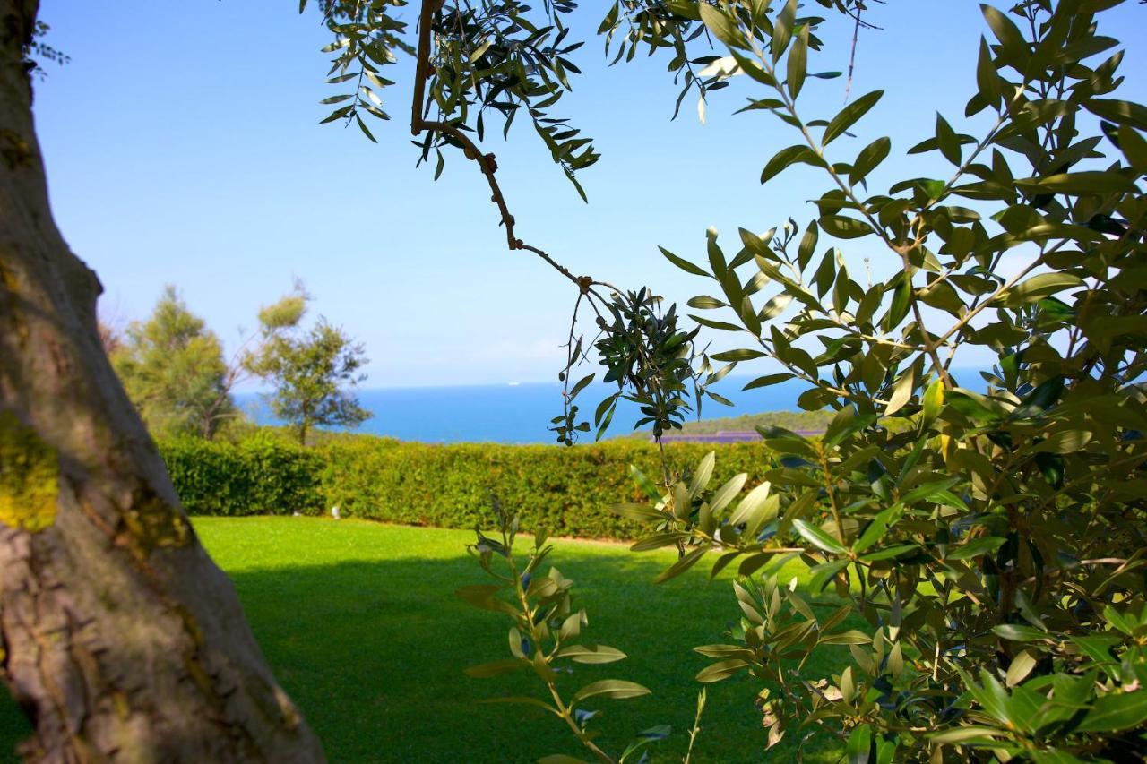 Casale Del Mare Villa Castiglioncello Bagian luar foto